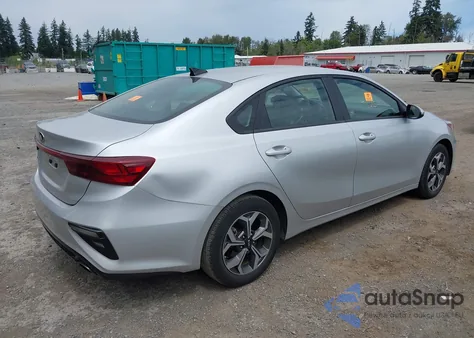 2019 Kia Forte Lxs из США, поврежденный, VIN 3KPF24AD2KE099895